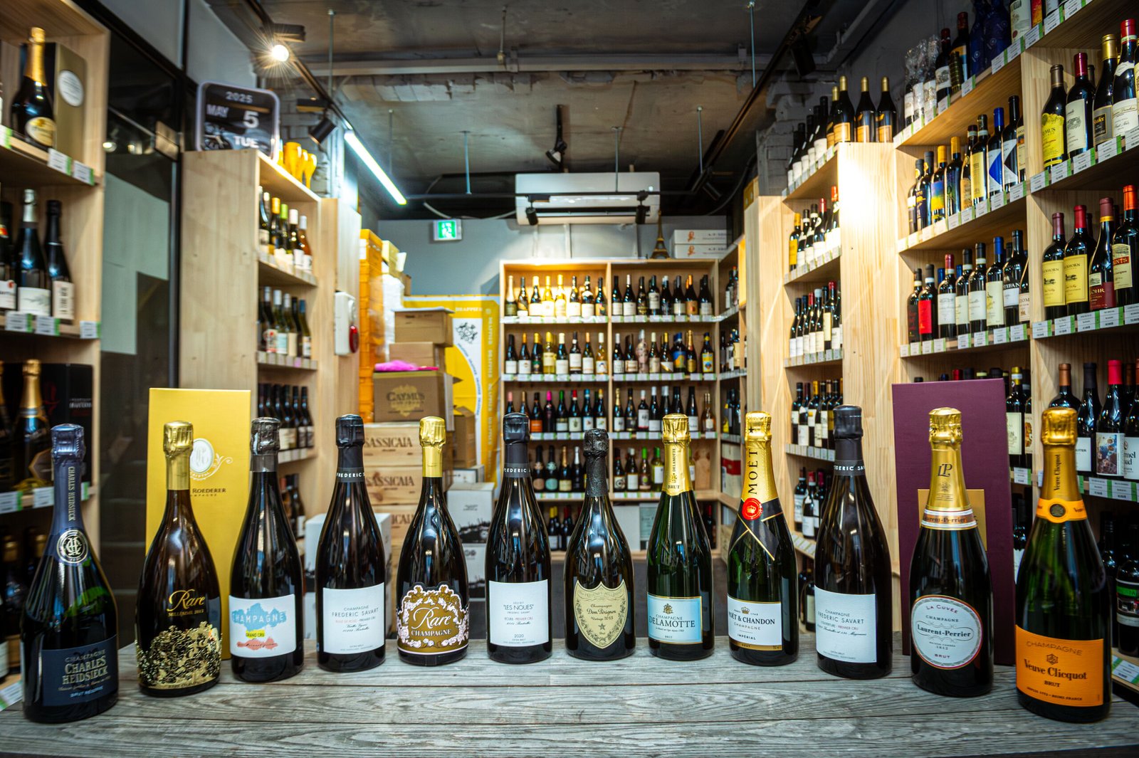 seongsu-minjeong-premium-wine-champagne Premium wine and champagne collection at Minjeong Restaurant in Seongsu, carefully selected to pair with their signature Korean dishes.